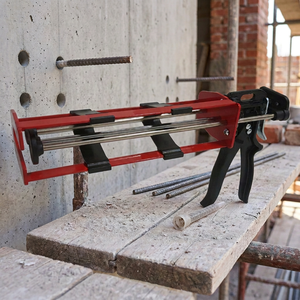 Pistola de Calafateo Manual de Alta Resistencia HC7-585 para Cartuchos de Epoxi de 585 ml y 385 ml 3:1 - Product Image 1