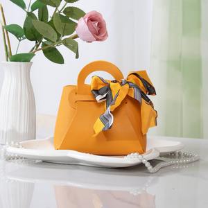 Bolsa <span class=keywords><strong>de</strong></span> Regalo <span class=keywords><strong>de</strong></span> Cuero PU Pequeña con Logotipo Personalizado para Dulces <span class=keywords><strong>de</strong></span> Boda, con Cinta, Linda Bolsa <span class=keywords><strong>de</strong></span> Mano para Dulces al por Mayor para Fiestas <span class=keywords><strong>de</strong></span> Cumpleaños, Bolsa <span class=keywords><strong>de</strong></span> Regalo para Joyería - Product Image 4
