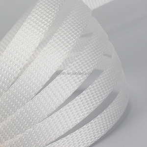 Sangle en PP de qualité supérieure, fabriquée avec un nouveau matériau, largeur 12 mm, haute ténacité, épaisseur 0,7 mm, emballage manuel - Product Image 1