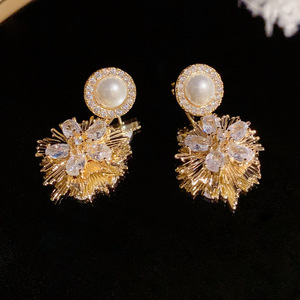 Elegant Trendy Double-Layered Flower Drop <b>Earrings</b> <b>Halo</b> CZ Pearl Stud with Exaggerated Zirconia Brass Plated Stylish CZ Stone - Product Image 4