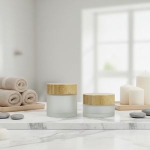 Emballage cosmétique en bambou naturel 5G 15g 30g 50g 100g Pot en verre ambré givré avec couvercle en bambou - Product Image 1