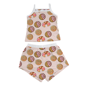 Set Estivo di Alta Qualità per Bambina, Due Pezzi da Spiaggia: Canotta e Pantaloncini, Stampa Personalizzata, Outfit Estivo per Bambini - Product Image 4