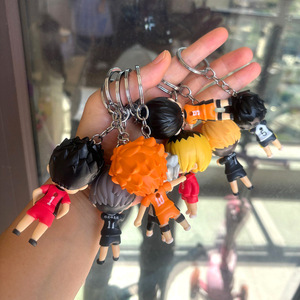 8 designs en un seul ensemble, porte-clés pendentif en PVC 3D de haute qualité pour les fans de l'<span class=keywords><strong>anime</strong></span> <span class=keywords><strong>Haikyuu</strong></span>, assis et debout, comme cadeau - Product Image 3
