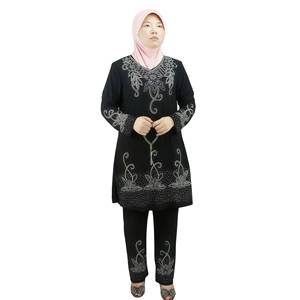 Vestido de poliéster, con bolsillos, color liso, estilo cerrado, ropa islámica al por mayor, túnica larga musulmana para mujer para Ramadán y Eid - Product Image 2