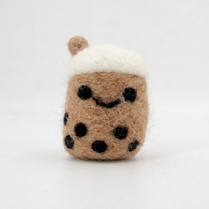 Té Boba Adorable Hecho con Fieltro Agujado con Detalles para Juego de Imitación Infantil y Decoración de Habitaciones: Comercio Justo y Hecho de Forma Ética - Product Image 2
