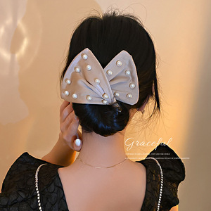 Bigoudis en fil de fer pour cheveux, créateur de <span class=keywords><strong>chignon</strong></span> délicat avec des clips magiques en perles, outils de coiffage multicolores pratiques pour femmes - Product Image 1
