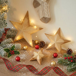 Ornement de Noël en bois en forme de triangle, style rustique lumineux, décoration suspendue pour le bureau ou l'artisanat de Noël - Product Image 2