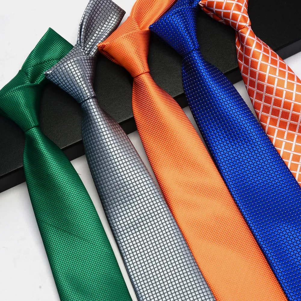 Lager verfügbar OEM Neckwear Hersteller 8cm lila und Gold italienische Seide Krawatte Großhandel Seide Krawatten