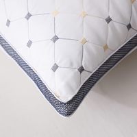 Oreiller d'hôtel de luxe en microfibre 100 % polyester, avec insert de rembourrage, soutien cervical, personnalisable et très confortable pour la vente en gros