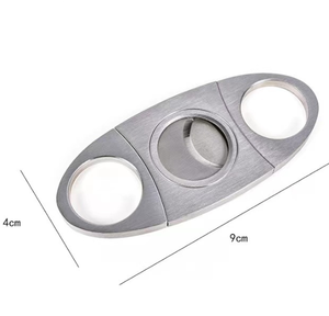 Astuccio per Sigari in Pelle Personalizzabile con Logo, Portatile da Viaggio, per 3 Sigari, con Tagliasigari Integrato - Disponibile Logo Personalizzato - Product Image 6