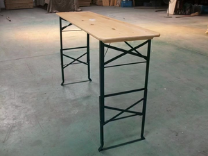 Ensemble de table et bancs pliants en bois pour l'extérieur, idéal pour jardin, barbecue, pique-nique, cour et cuisine - Product Image 6