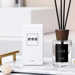 La decorazione domestica di lusso all'ingrosso personalizza il diffusore a bastoncini da 100ml con logo privato con coperchio in legno