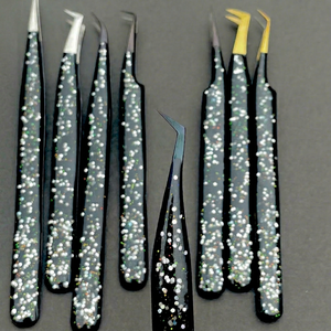 Pinzas Profesionales para Pestañas con Punta de Fibra Negra, Plateada y Dorada, Herramientas de Extensión de Pestañas con Logotipo Personalizado, Venta al Por Mayor OEM - Product Image 1