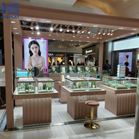 Vitrine à bijoux moderne, écologique et durable avec éclairage LED, design créatif pour magasins, kiosque à bijoux personnalisable
