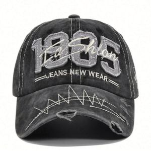 หมวกแก๊ปผู้ชายปักลาย Applique ปี 1985 สไตล์วินเทจ 6 แผง ทรงเบสบอล ยี่ห้อ Manufacturer Sports Caps - Product Image 3