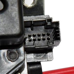 OEM # Actionneur de porte de hayon de haute qualité neuf pour GL350 - Product Image 3