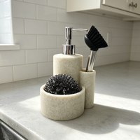 Distributeur de savon liquide 3-en-1 en résine texturée effet grès pour cuisine, support pour brosse à vaisselle et organiseur de rangement