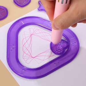 SHJ Tablero de Dibujo Educativo Heterotipo de Plástico ABS de 10 Pulgadas, Ruedas de Engranajes Entrelazados, Regla Espirógrafo, Juguetes de Pintura para Rascar - Product Image 5
