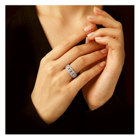 Bague Éternité en Argent Sterling 925 avec Moissanite Ronde Taille D Color VVS, Bague Empilable Pavée pour Femme, Bijoux de Mariée