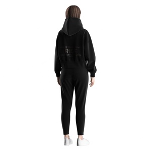 Ensembles de sweats à capuche courts pour femmes, style chic, légers mais chauds et respirants, avec pantalons de survêtement assortis - Product Image 3
