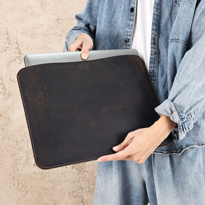 Genuine <b>Leather</b> <b>Laptop</b> <b>Sleeve</b> 15 Inch Wear Resistant Classic Style For Men Solid Color - Product Image 1