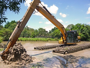 Excavatrice amphibie utilisée pour le dragage - Product Image 5