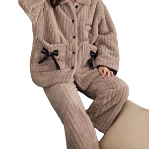 <span class=keywords><strong>2020</strong></span> Venta caliente, ropa de dormir de las mujeres de pana ropa de dormir bordado telas de pana de ropa de pijamas - Product Image 1