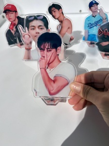 OEM Odm อะคริลิคสแตนดี้ <span class=keywords><strong>BTS</strong></span> แทฮยอง ชุดฟิกเกอร์อะคริลิคตั้งโต๊ะ 6 ชิ้น ของแฟนคลับอาร์มี่ - Product Image 3
