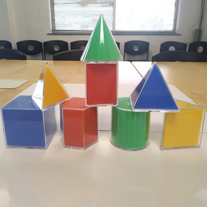 Figuras geométricas sólidas, cubos, cilindros, modelos descomponibles, área superficial desplegable, enseñanza de matemáticas en la escuela primaria - Product Image 3