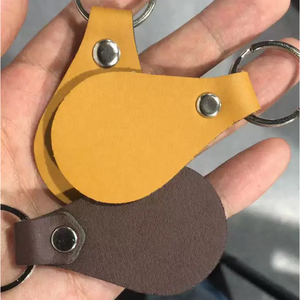 Étiquette en cuir PU rétro vierge en gros, logo personnalisé, étiquette en cuir de haute qualité avec anneau métallique - Product Image 2