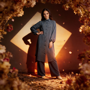 Abaya de soirée élégante en polyester à paillettes pour femmes musulmanes, robe de soirée personnalisable OEM - Product Image 3