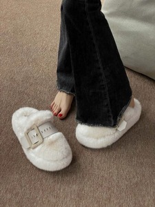 Chanclas de oso de peluche Unisex para mujer, chanclas de moda para invierno y otoño para zapatillas acolchadas desechables para el hogar, Hotel para hombres - Product Image 4