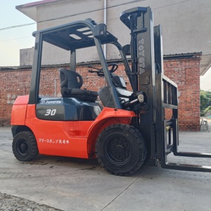 Toyota Mini <b>Forklift</b> 3 Ton Used Diesel 4500KG 0-2000 Hours Certified Original Japan FD30 - Product Image 1