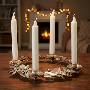 Couronne de Noël en fer avec porte-bougies - Décoration artisanale pour la maison, support à bougies en métal - Product Image 2