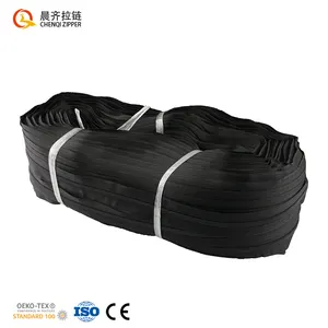 CHENQI marca spot venta al por mayor #8 #10 bobina de nylon negro cremallera cinta rollo de alta resistencia cadena larga cremalleras de nylon para tienda al aire libre