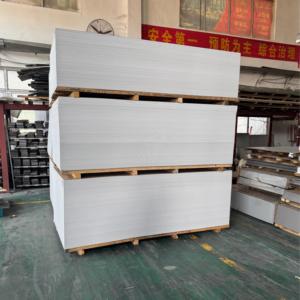 Panneaux composites en aluminium A2/B1 ignifuges, couleur bois, design ACP, Alucobond 4X8, panneaux extérieurs, prix des feuilles <span class=keywords><strong>de</strong></span> revêtement en aluminium - Product Image 4