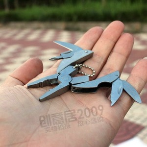 <b>Mini</b> Multi Functional Turtle Shell <b>Pliers</b> 6.1X3X0.65Cm Stainless Steel Outdoor Camping Survival Tool Folding <b>Pliers</b> Gift - Product Image 4