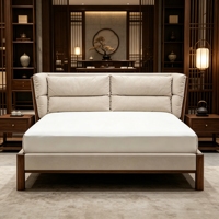 Lit double moderne minimaliste en bois massif pour chambre principale avec sommier à lattes et rembourrage doux, mobilier pour hôtel et usage domestique