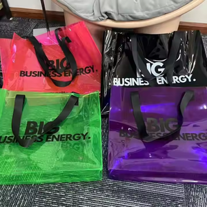 Sac cadeau en PVC transparent coloré écologique personnalisé en gros sac fourre-tout transparent transparent transparent pour les courses en PVC avec logo imprimé - Product Image 2