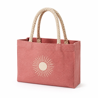 Sac fourre-tout réutilisable en toile avec une forme pratique pour les courses et les achats quotidiens