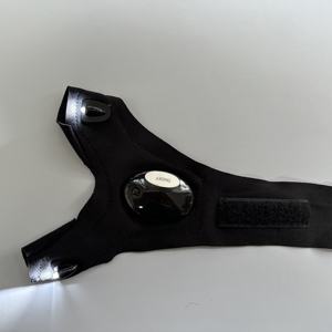 Gadgets sympas pour hommes Gants avec lampe de poche à LED Gants de sécurité pour réparer les mains libres Cadeaux pour la fête des pères Papa - Product Image 1