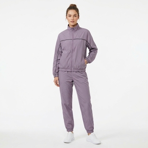 Chándal Ligero Impermeable Rojo para Hombre, con Capucha y Cremallera Completa, Ropa Deportiva Informal de Color Sólido, Poliéster, para Otoño, con Bolsillos Laterales - Product Image 6