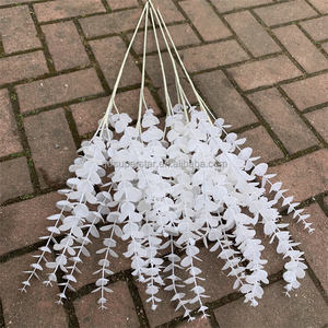 Arche de mariage L-428 en <span class=keywords><strong>eucalyptus</strong></span> plastique, 5 branches, fleurs blanches, branches <span class=keywords><strong>d</strong></span>'<span class=keywords><strong>eucalyptus</strong></span> artificielles pour la <span class=keywords><strong>d</strong></span>écoration - Product Image 3