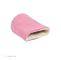 Vente en gros de lit pour chat rond et confortable en peluche, sac de couchage pour chat, nid pour chat avec doublure en polaire douce et chaude pour chats d'intérieur OEM
