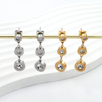 18K Vergoldete Edelstahl-Ohrstecker Römische Ziffern Perlen-Stil Minimalistischer Bernstein-Schmuck Damen Ton Vergoldet 18K