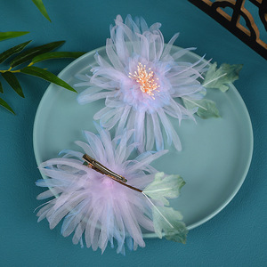 Nouveaux accessoires pour cheveux Hanfu chinois anciens 2024, design original, faits à la main, fleur en soie dégradée rose et bleue - Product Image 3