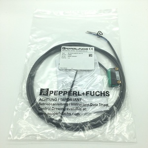 热卖P + <span class=keywords><strong>F</strong></span> Pepperl + Fuchs ML100-8-H-100-RT/102/115 NPN三角光电传感器红光100毫米可调感应 - Product Image 2