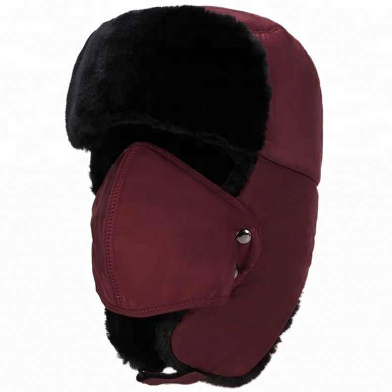 Chapeau grenouille noir, pour l'hiver