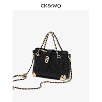 Sac à main de luxe discret pour femme 2026 SS, sac messager matelassé noir diamant en cuir PU avec chaîne réglable, vente en gros