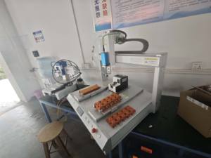 吹气四轴自动送料自动螺丝拧紧机 - Product Image 2